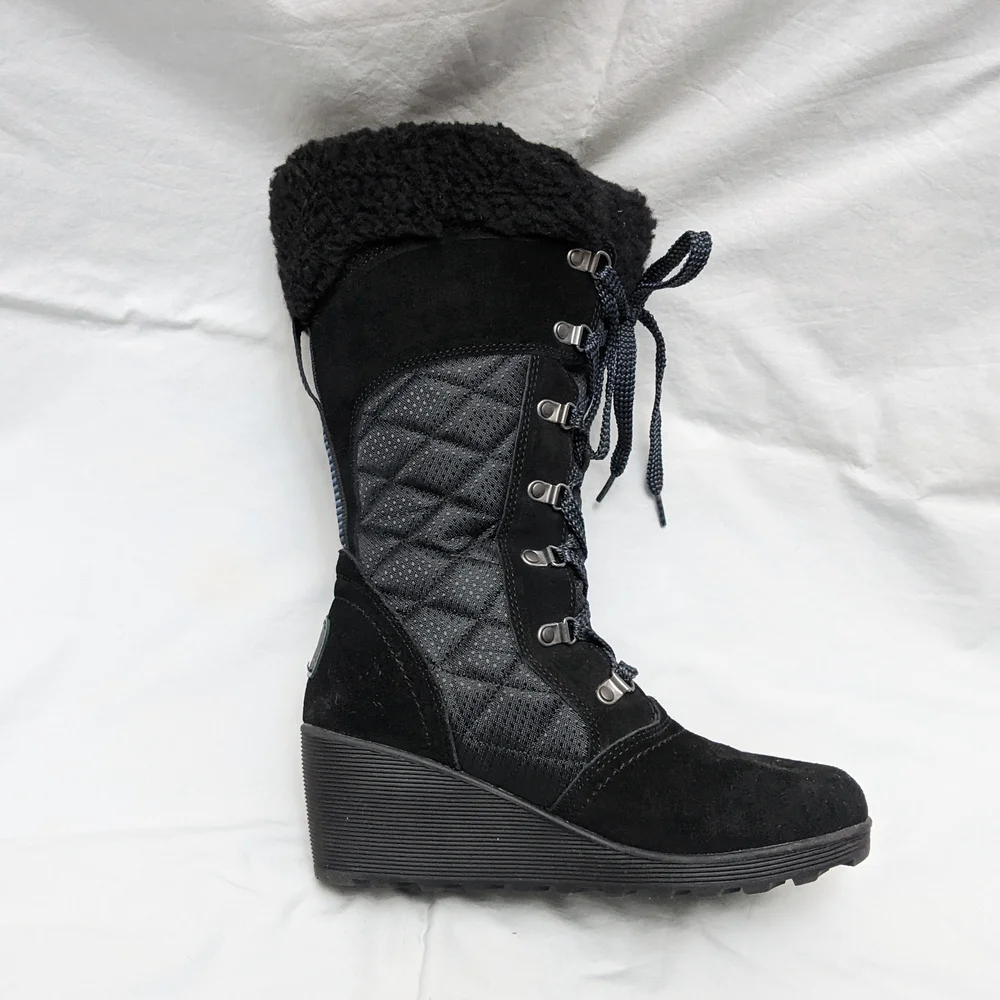 BearPaw Women's Insulated Quilted Winter Boots Size 9